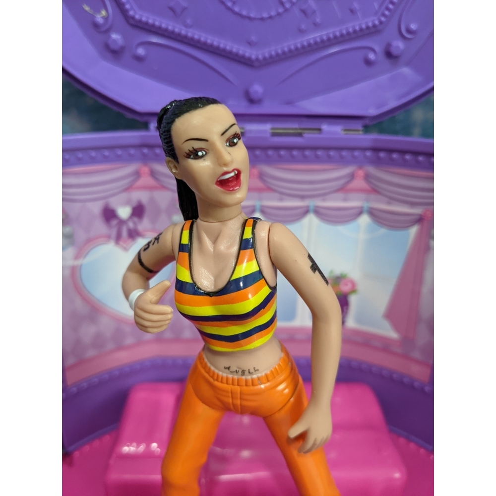 1998 Spice Girls SPORTY SPICE action Figure 6"